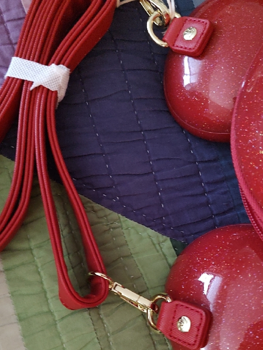 FIRST OFFER! Loungefly Red Glitter Mickey Mouse Crossbody Bag - Picture 7 of 7
